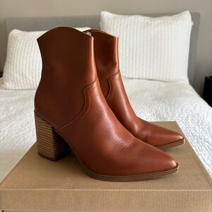 Steve Madden Tan Heeled Boots